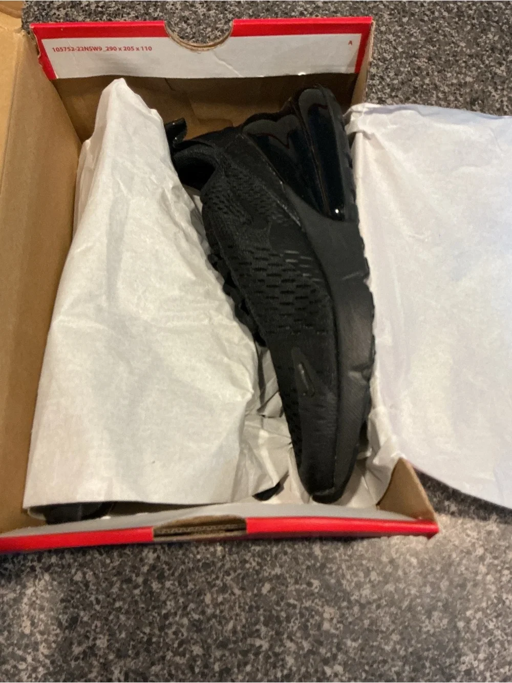 Nike Air270 Max GS Triple Black Men's Sneakers unisex Youth 6 Women’s 7.5